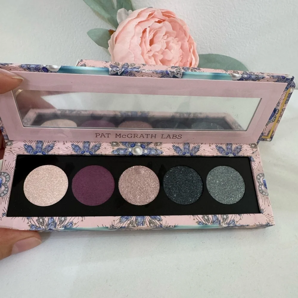 Pat McGrath Pink, Plum & Charcoal Shimmer Eyeshadow Palette
